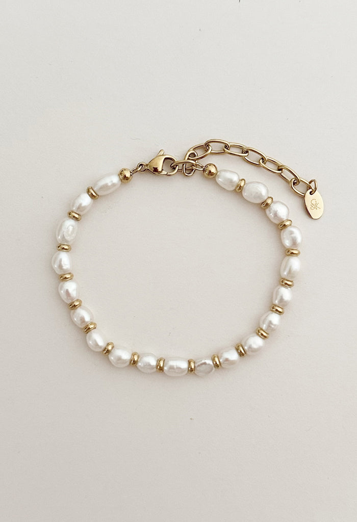 Classic Freshwater Pearl and Gold Waterproof Bracelet 14k Gold Plate