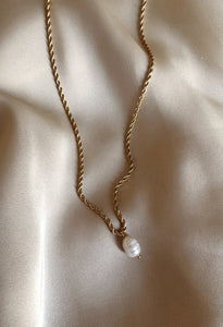 Waterproof Rope Chain Pearl Necklace 18K Gold Plate